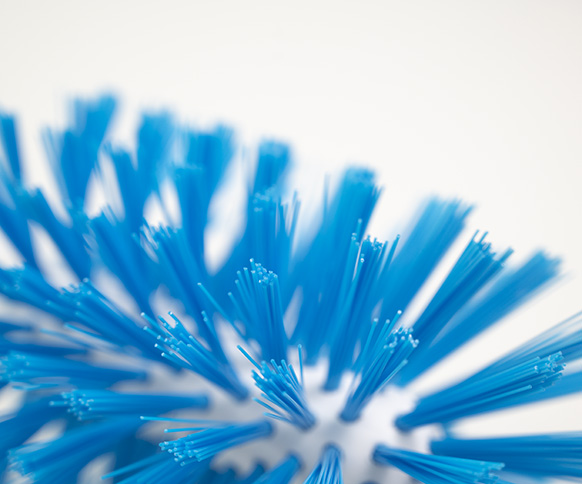 115mmØ Medium Fill Plastic Core Tube Brush - B1529/115 - Image 4